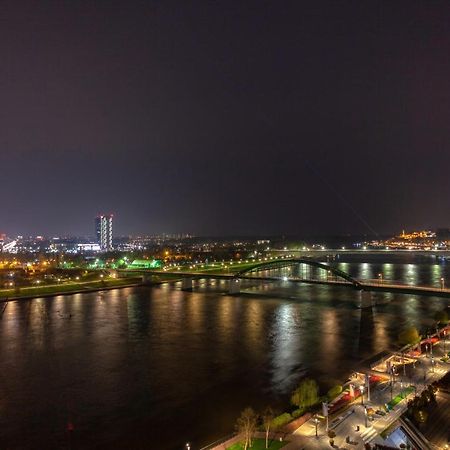 Queen Apartments Belgrade Waterfront מראה חיצוני תמונה