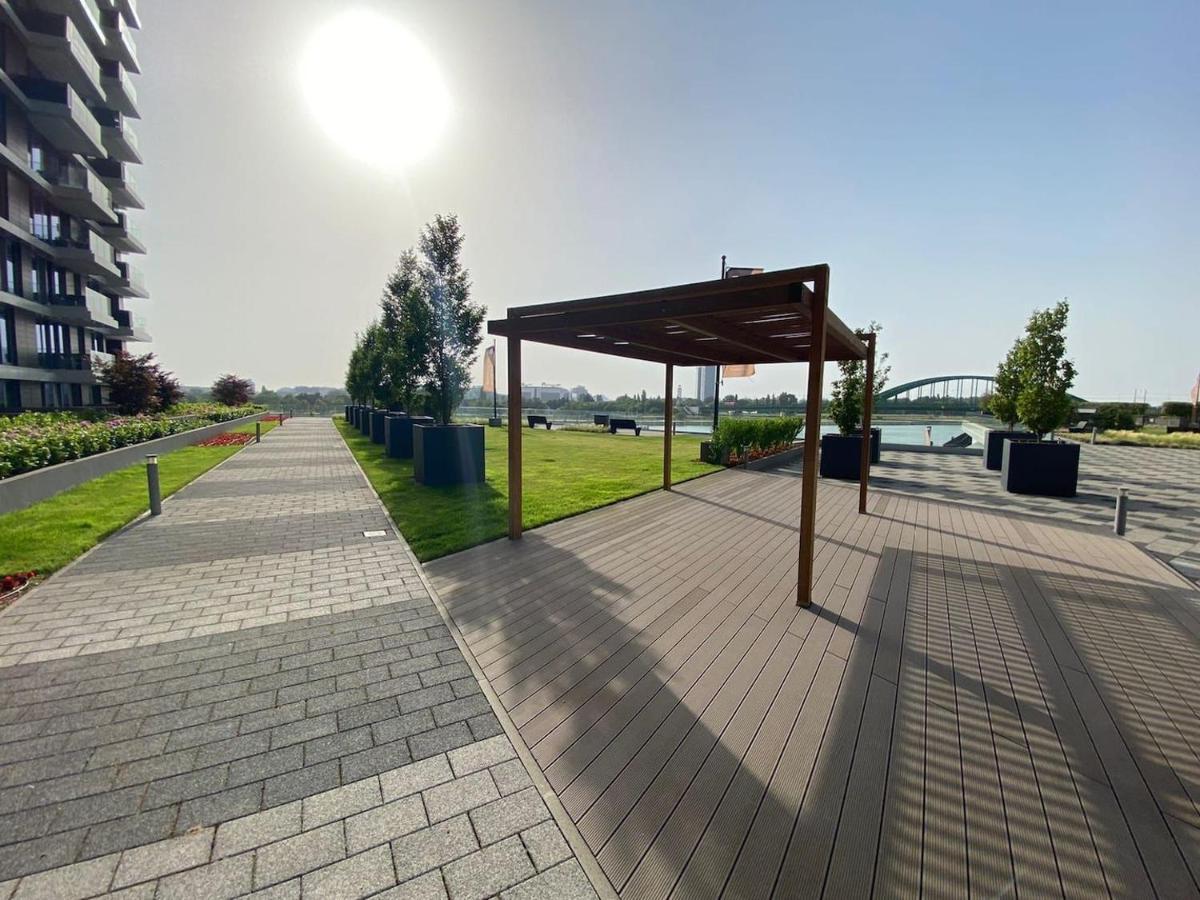 Queen Apartments Belgrade Waterfront מראה חיצוני תמונה