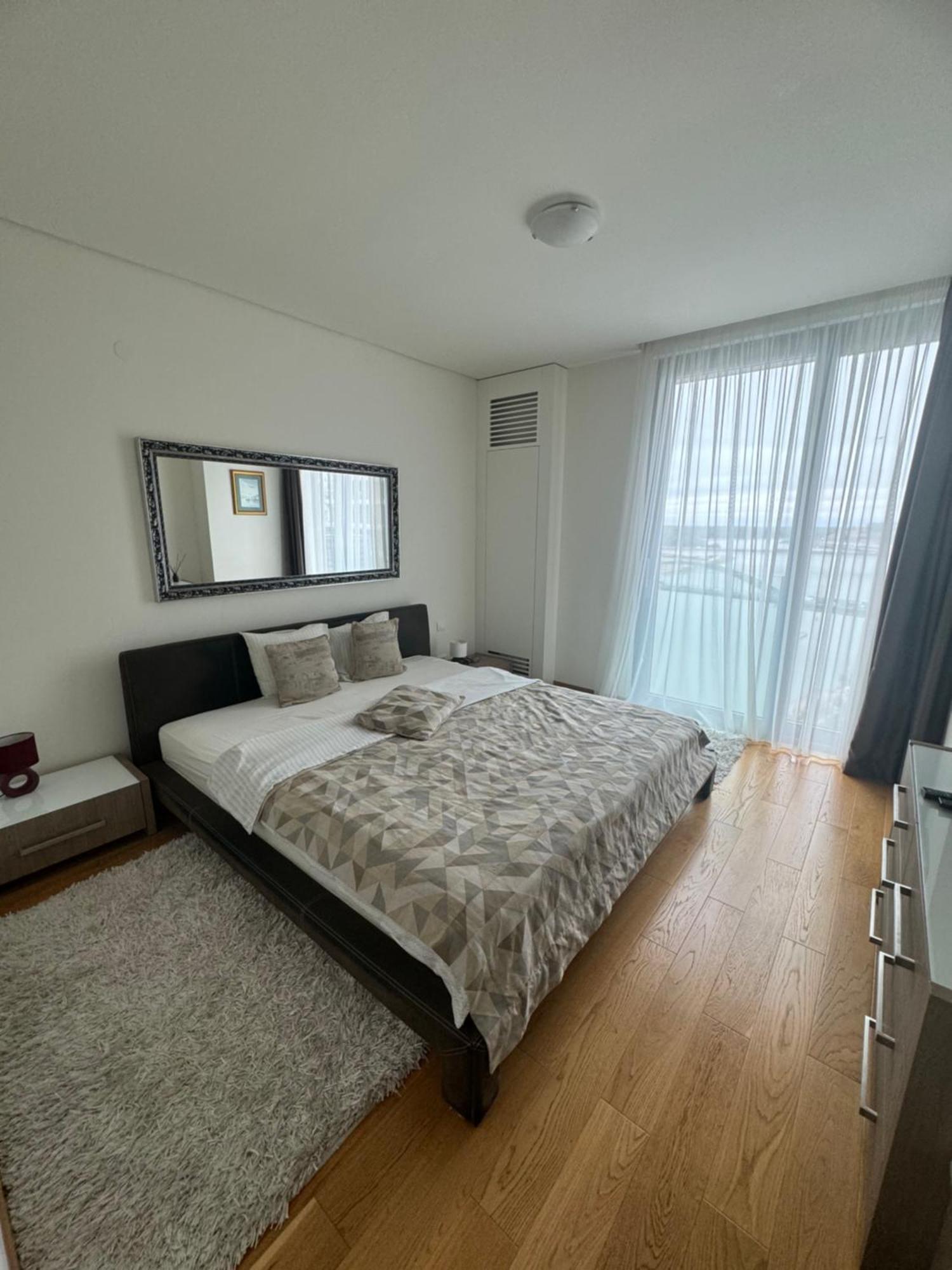 Queen Apartments Belgrade Waterfront מראה חיצוני תמונה